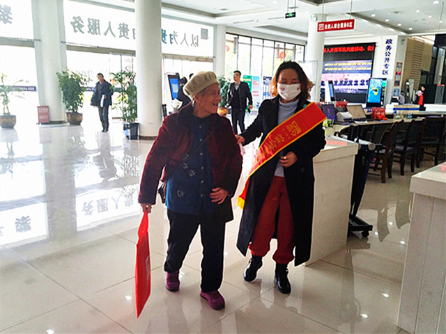 第28期图片_副本.jpg