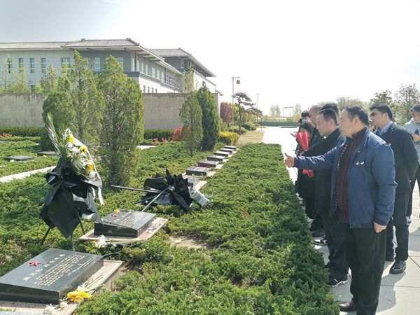 QQ图片20230407214447.jpg