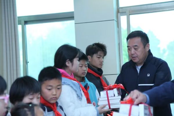 QQ图片20230424192434_1682335550.jpg