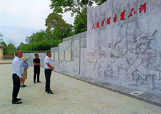 微信图片_20230527105615_副本.jpg