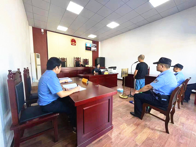 启用“监所速裁法庭”庭审现场_副本.jpg