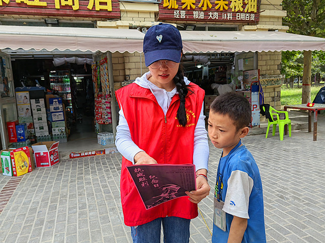 8B8CB703@AD8CEC69.3212F464.jpg_副本.jpg