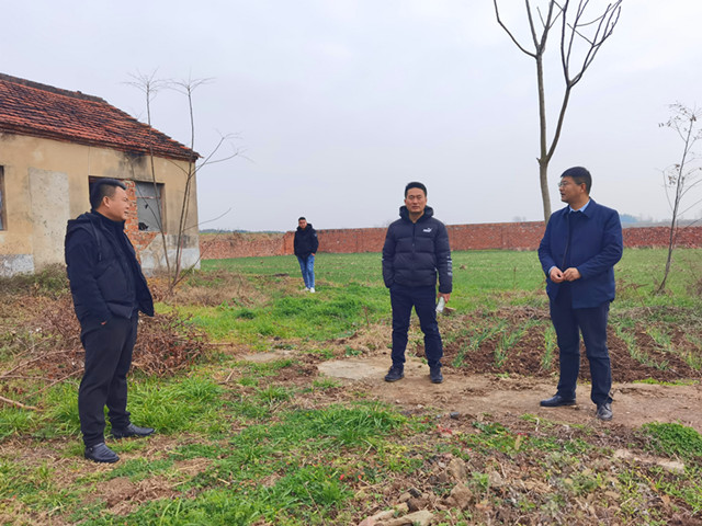 黄龙代表入户解困难1_副本.jpg