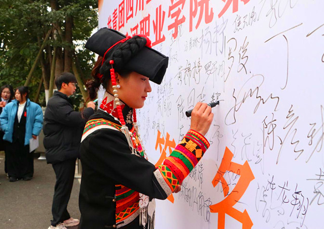 图片4_副本.jpg