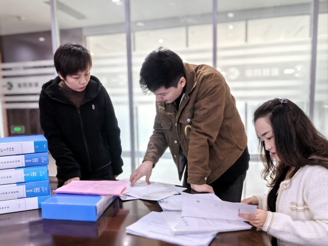 20241114 仲裁劳动用工“法律体检”2_副本.jpg
