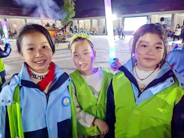 FD297570BEC4949F8CBE77FED443AF51_副本.jpg