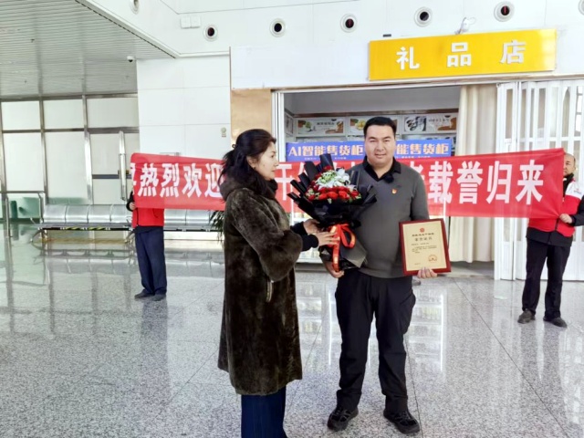 图片2_副本.jpg