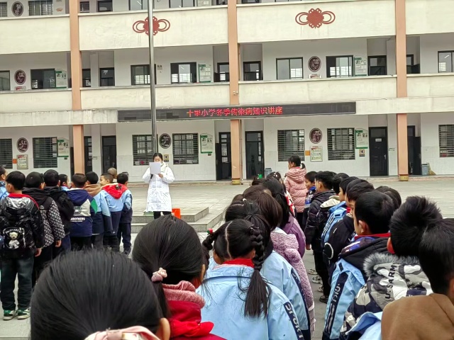 6124E1CCECB28DA9D8D41AAA783DEE4C_副本.jpg