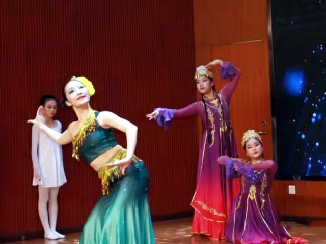 D888B29F00D532448BBE7AF993572ABF_副本.jpg