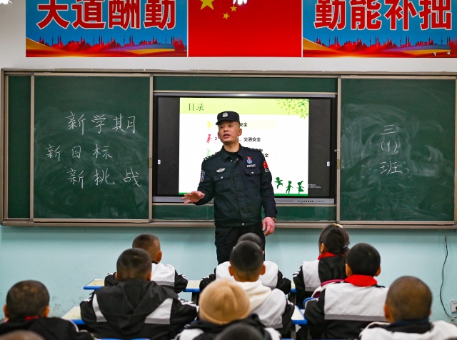 8F64BE03@C90CED30.94C2B267_副本.jpg