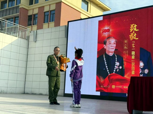 640_副本.jpg